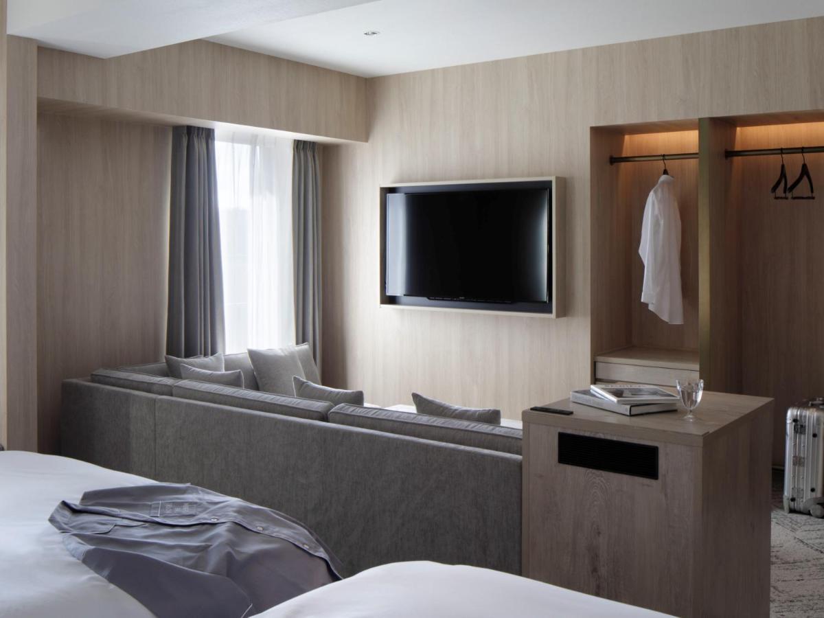 Hotel The Leben Osaka Esterno foto