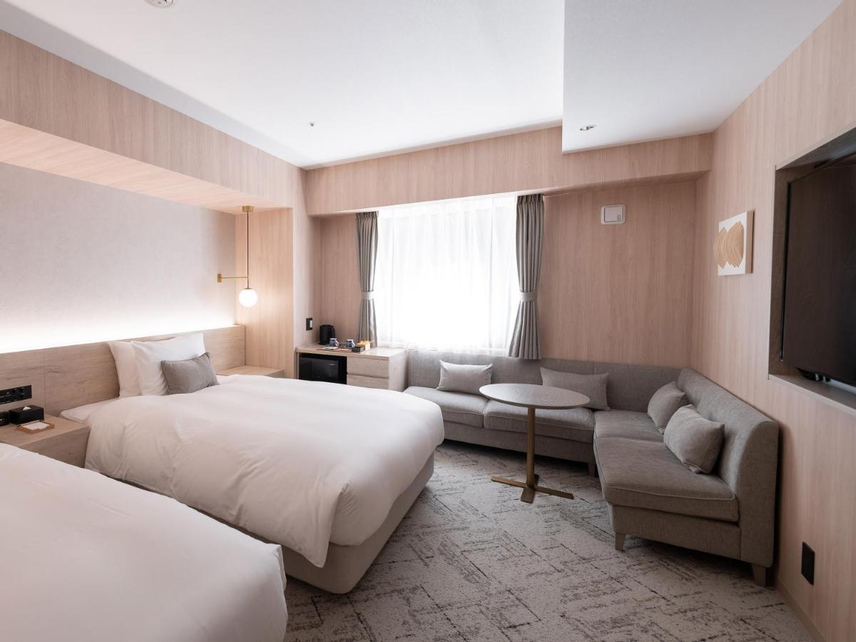 Hotel The Leben Osaka Esterno foto